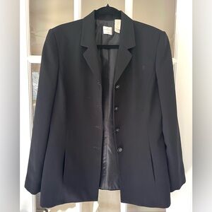 Emma James (Liz Claiborne) Blazer